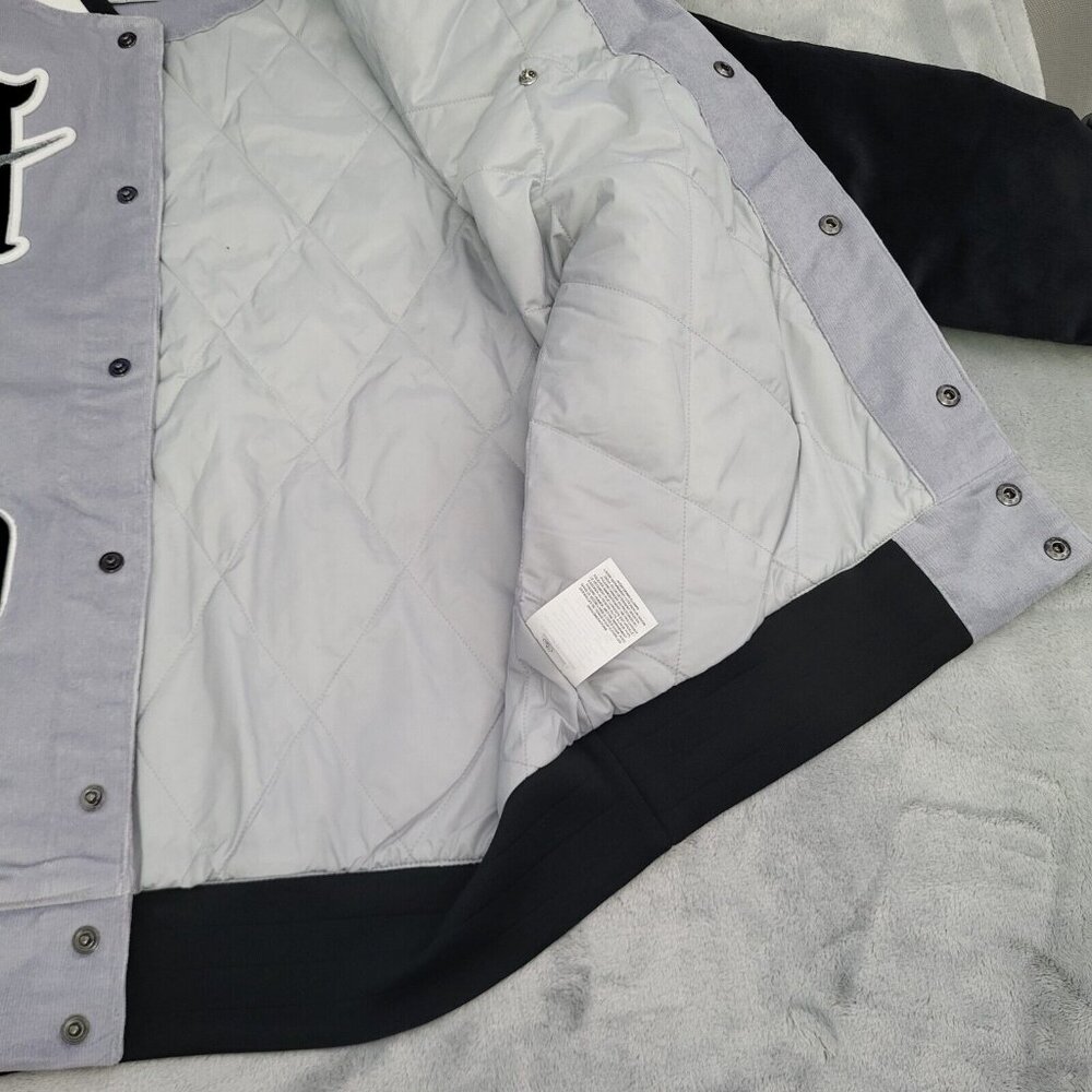Nike Corduroy Varsity Jacket 1972 Letterman Black Grey Size Large FQ6159-012 - Picture 6 of 8